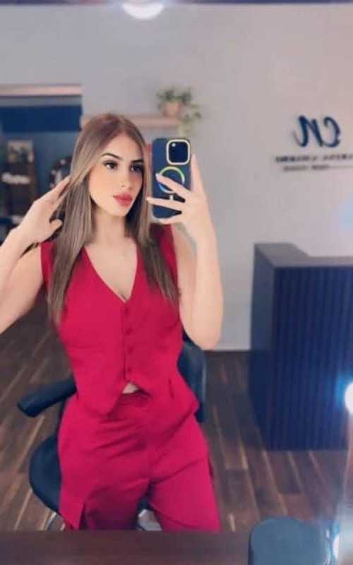 Experience Unforgettable Moments with Vanessa Star by Your Side