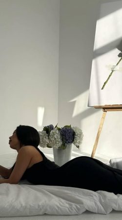 Experience Unforgettable Moments with Daisy Velvet's Charm